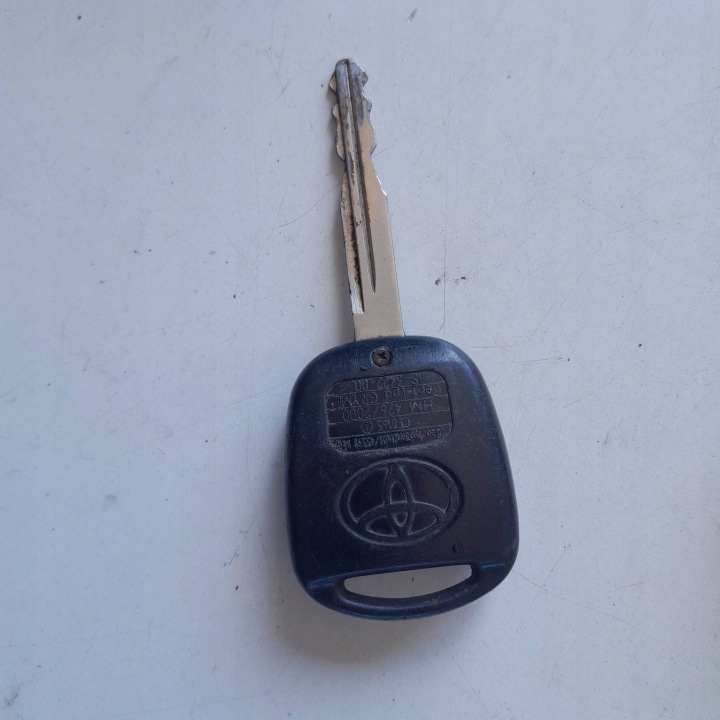 фото №6, Блок управления  иммобилайзер двигателя toyota corolla e120 1.6 i e130 2750009341