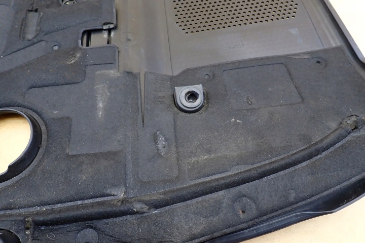 фото №10, Mercedes w204 11- защита крышка двигателя верхняя a6510101467 oem номер