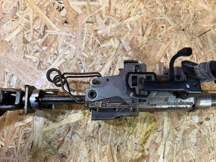 фото №7, Volkswagen golf iv 2000 колонка рулевая