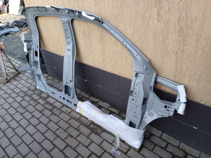 фото №8, Isuzu d-max 2 ii левое bok стойки порог