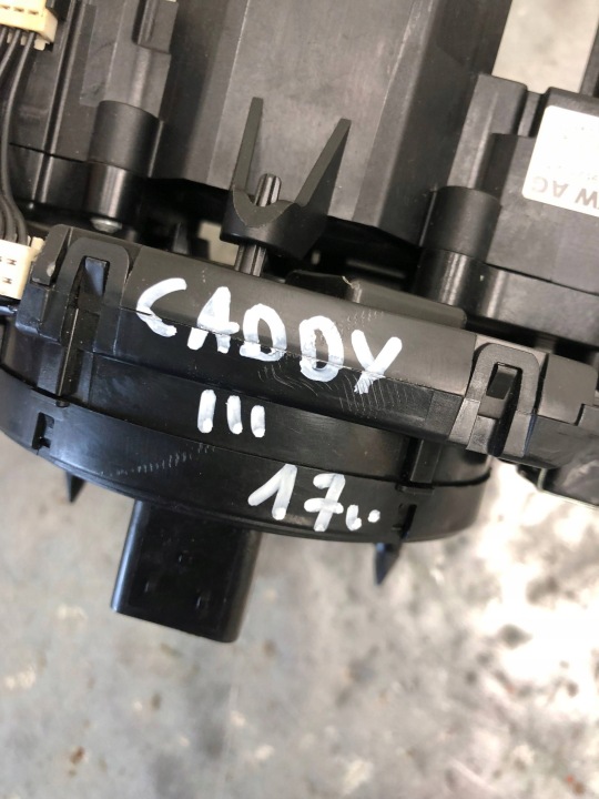 фото №9, Переключатель комбинированный caddy iii iv рестайлинг 5k0953569bc 5k0953502k 5k0953521fg