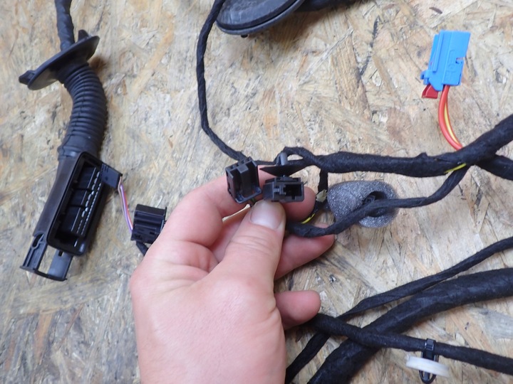 фото №5, Жгут дверь правый перед skoda octavia iii 2019 европа универсал 5e1971121cf