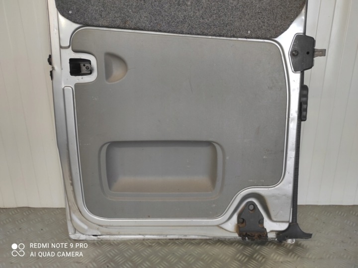фото №12, Дверь задние правые зад opel vivaro renault trafic nissan primastar h2 z157
