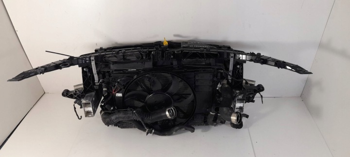 фото №7, Mercedes-benz glb x247 200cdi передняя панель радиатор a1775404901 gb5