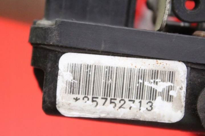 фото №6, Замок двері лівий перед переднє eu 25752713 cadillac cts 1 i 02-07