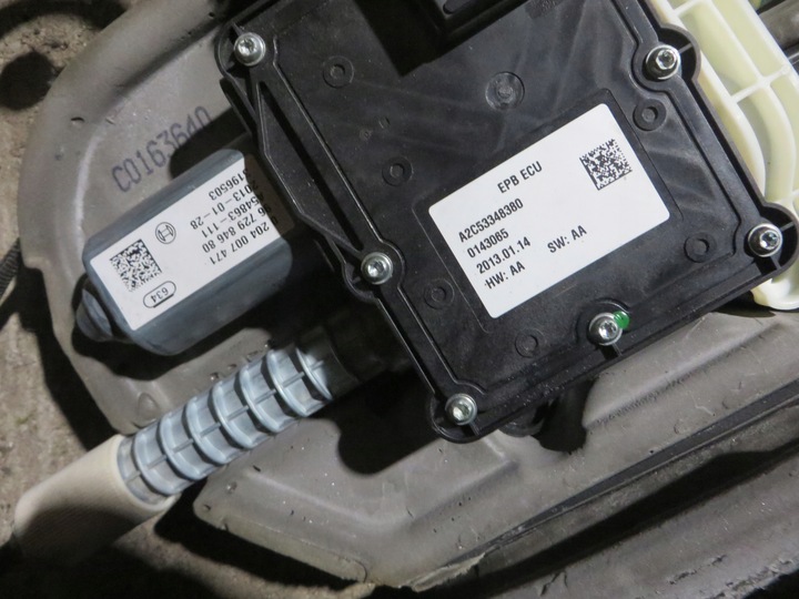 фото №2, Электрический тормоз ручной citroen c4 ii ds4 a2c53348380 x