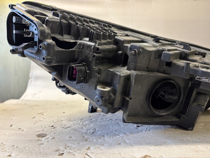 фото №12, Audi e-tron 4ke941039 лампа передняя левая полный led перед 2019-