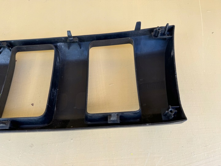 фото №13, Suzuki jimny рестайлінг решітка радіатора решітка решітка середня 72112-57m