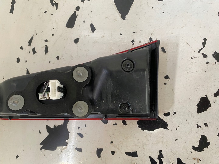 фото №7, Hyundai kona лампа левый зад w крышка багажника led 92403j9100