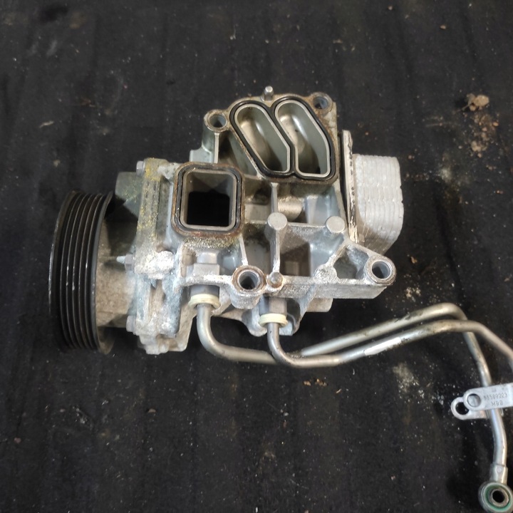 фото №4, Корпус насоса основний  opel 1,6t 1,6isdi b16sht