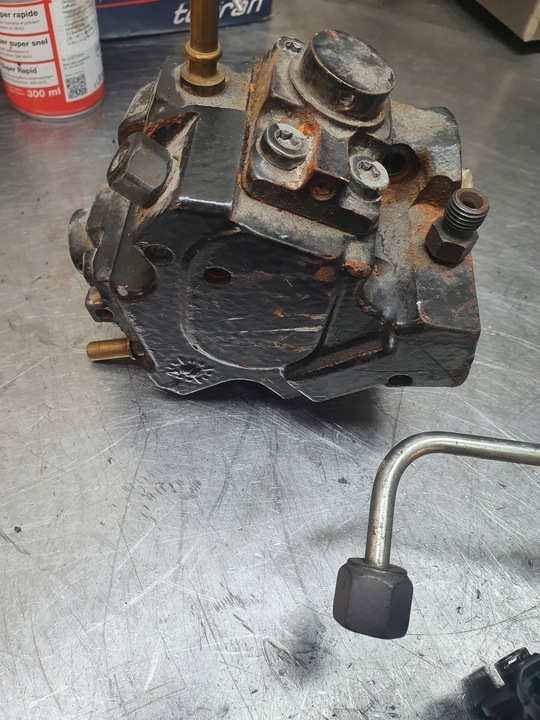 фото №14, Инжектор bosch 0445110414