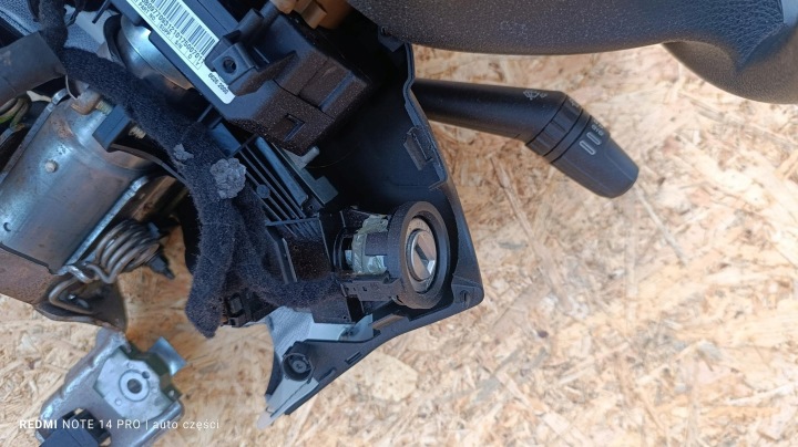 фото №8, Руль рулевая колонка подрулевые рычаги alfa romeo mito 1.3 cdti 01560809770