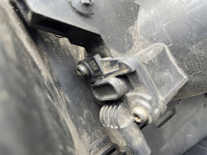 фото №8, Корпус фільтра повітря 2.0 tdci av61-9800-bg ford focus mk3 рестайлінг 14-18r