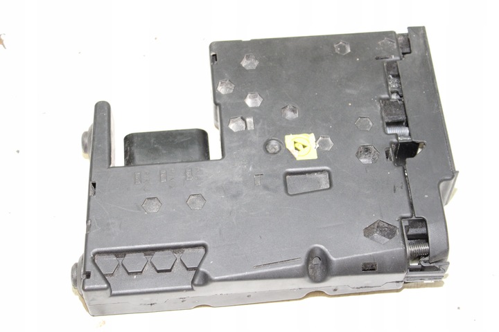 фото №4, Клема plus піротехнічна розподільник струму a2125407050 mercedes w218 w212