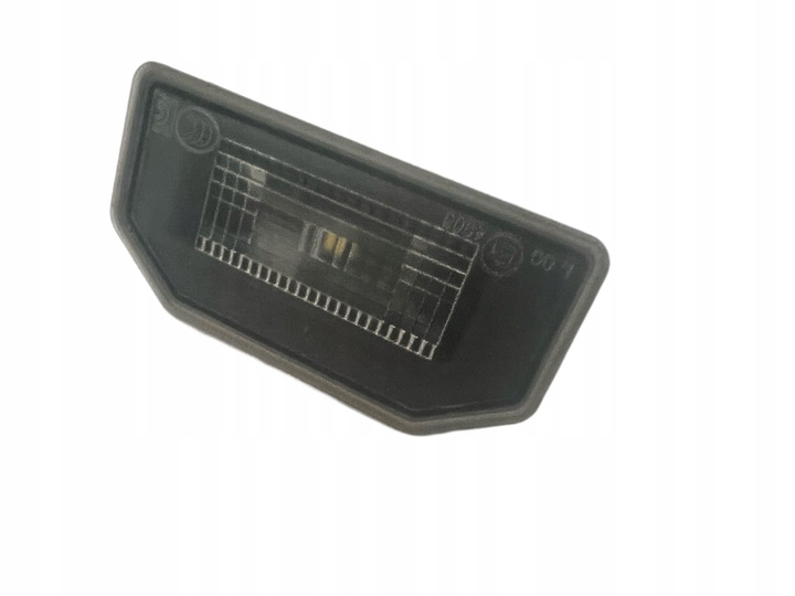 фото №1, Tesla 3 y лампа led номерного знака 1449730-00-b