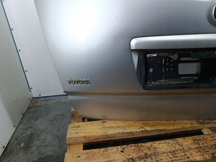 фото №7, Крышка багажника toyota corolla verso ii 1c0