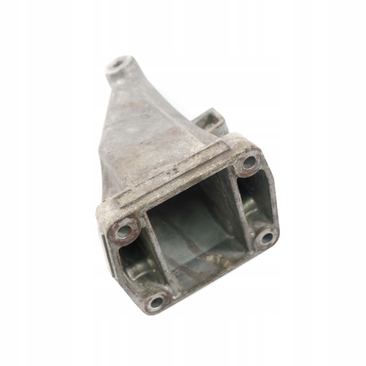 фото №12, Mercedes vito w639 om646 дизель держатель двигателя правое a6462230204
