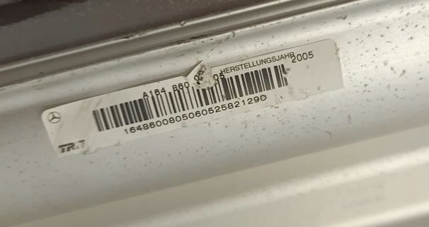 фото №11, Панель раздаточная mercedes ml w164 европа чёрная кожаный a1646800387