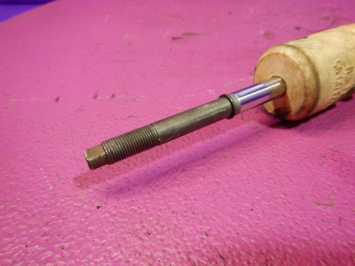 фото №3, Mercedes e-klasa w210 sedan 99-02 амортизатор зад праві