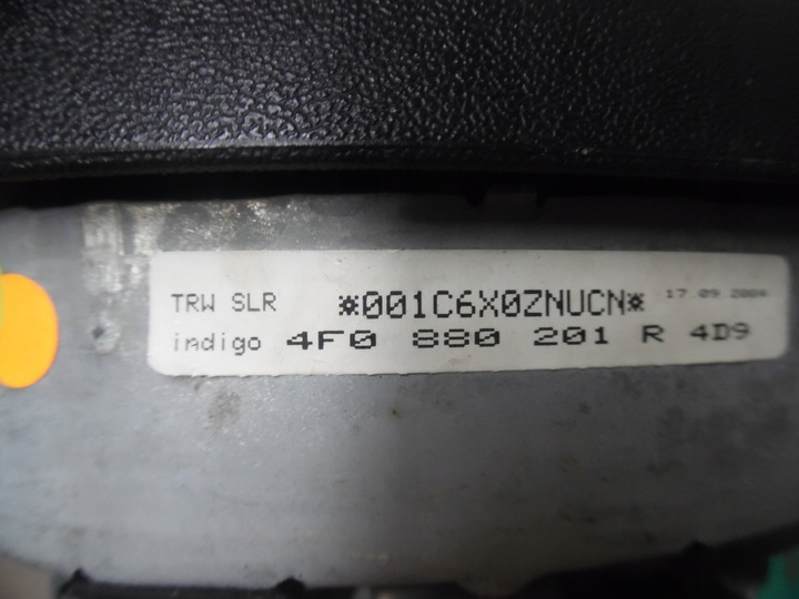 фото №12, Audi a6 c6 подушка водія air bag 4f0880201r