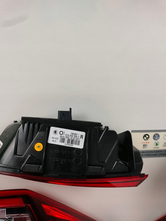 фото №6, Skoda karoq led рестайлинг лампы зад 57a945207c/208c