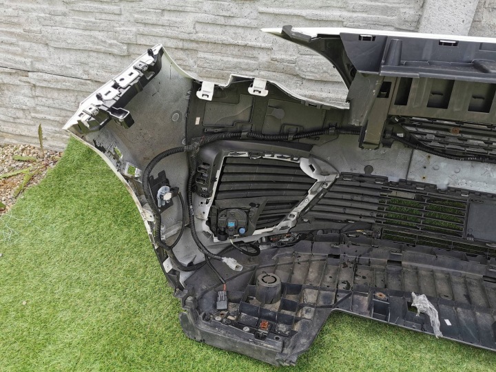 фото №13, Peugeot 3008 5008 ii 16- бампер передний решётка комплектный 6xpdc 9816497877