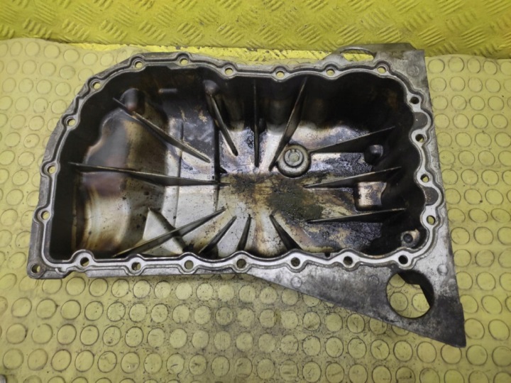 фото №9, Renault scenic i 2.0 поддон поддон масла 8200066133