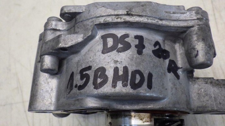фото №7, Насос vacu вакуум citroen ds7 1.5 синий hdi 9804021880