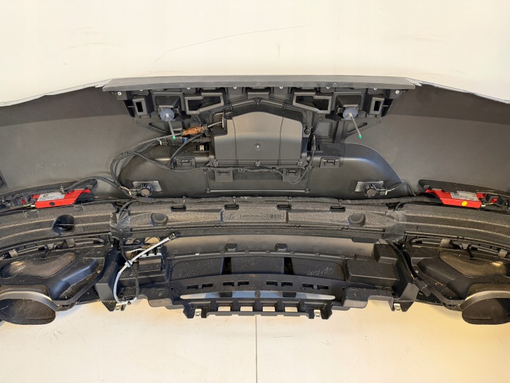 фото №14, Mercedes gt amg 6.3 performance aero a290 w290 бампер задній  оригінальна запчастина