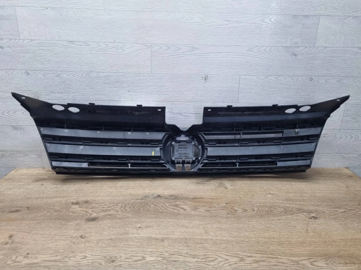 фото №6, Volkswagen tiguan 2017 з спереду решітка радіатор