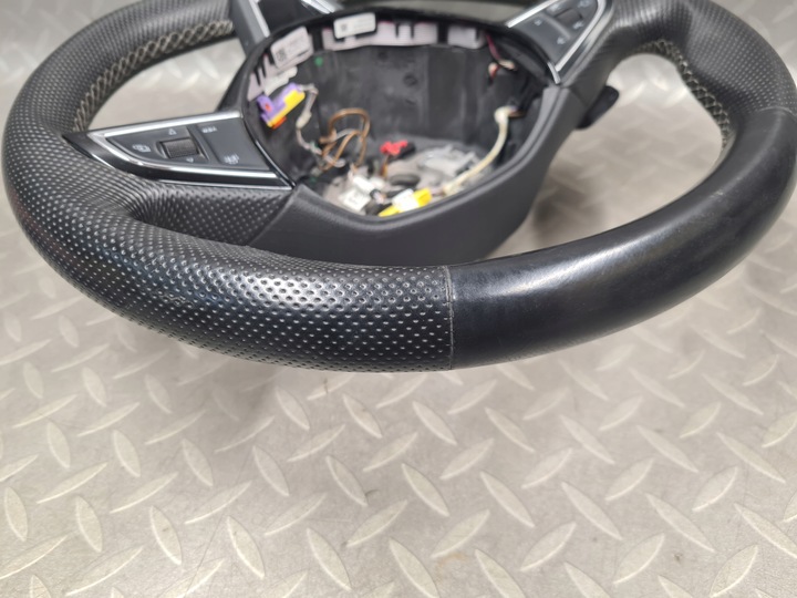 фото №8, Кермо шкіра шкіряний perforowana з підігрівом skoda superb iii спортлайн