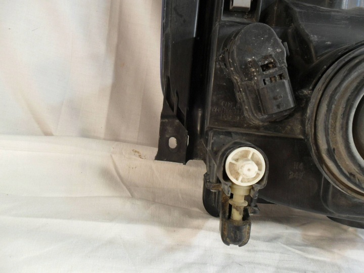 фото №10, Фара перед сторона левая nissan cab star 26060mb400 004227