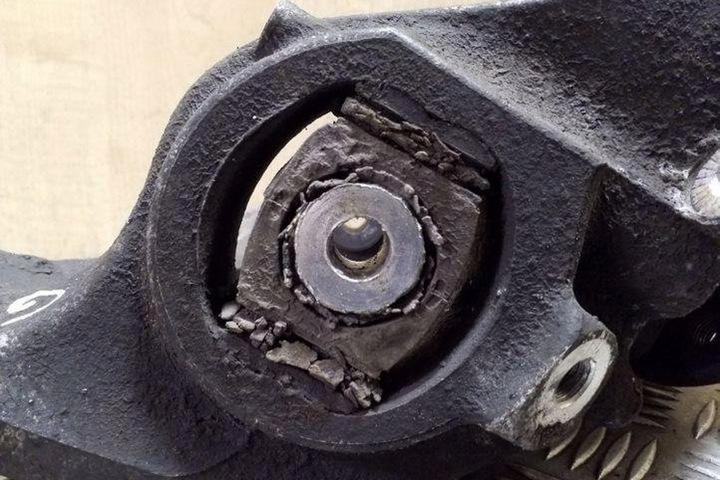 фото №6, Поворотный кулак задняя левая audi a5 cabrio 8f7 8k0505435q 3.0l дизель 180kw 2007