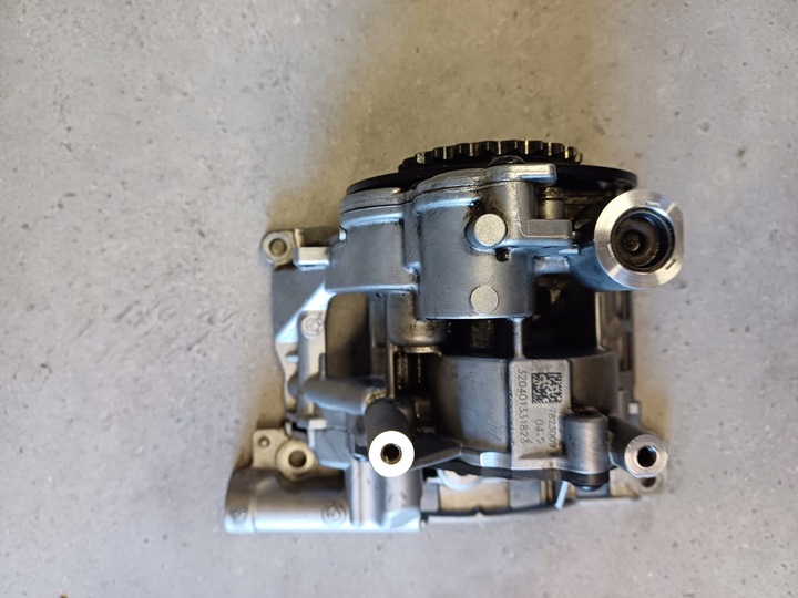 фото №7, Насос масла bmw f01 f10 f15 f25 f30 3.0d 3.5d n57 nr. 7823009