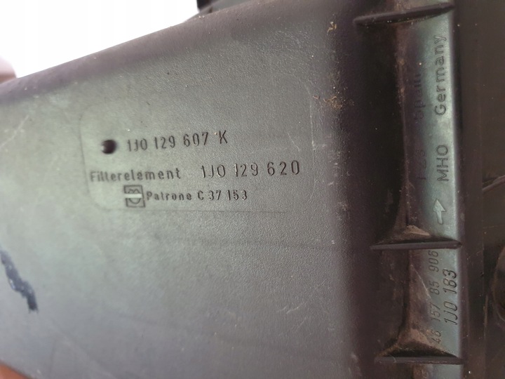 фото №8, Корпус фільтра повітря skoda octavia i 1.8 bena