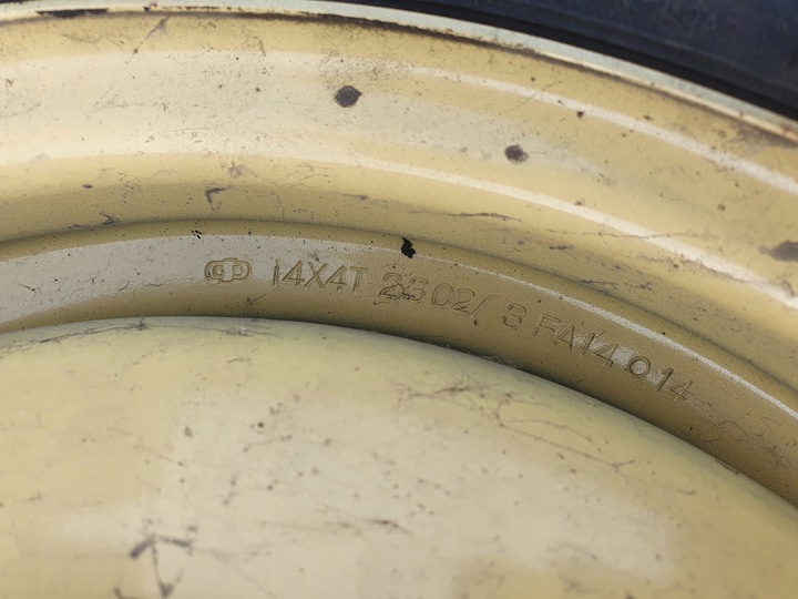 фото №9, Панель под лобовым стеклом пластиковый перед toyota yaris 1 i 1997-2001 1.3 бензин
