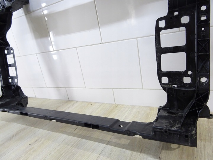 фото №11, Audi q7 q8 pas переднее усилитель 4m0805594a