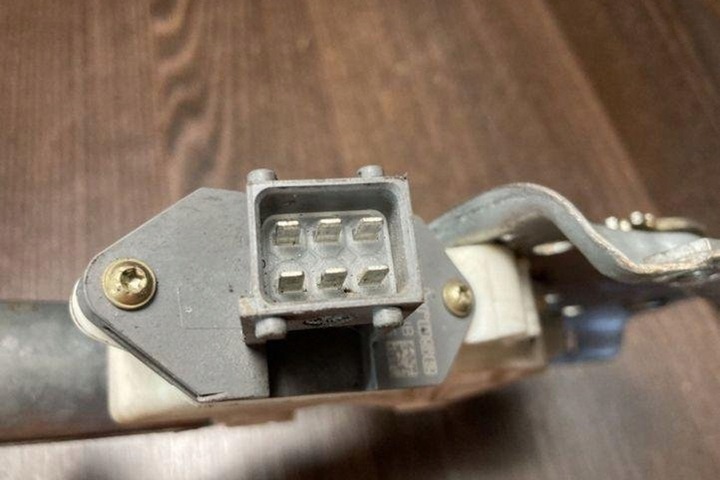 фото №9, Підйомник вікна правих передніх двері toyota avensis _t25_ 992045100