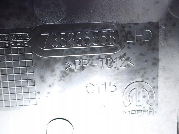 фото №13, Тунель підлокітник панель рамка usb європа оригінал jeep renegade 18r