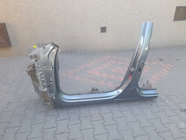 фото №1, Порог левый стойка ab volvo xc60 ii 2020r цвет 714 варшава