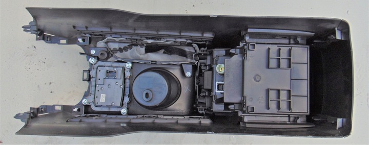 фото №9, Подлокотник туннель средний mazda cx5 cx-5 i eu