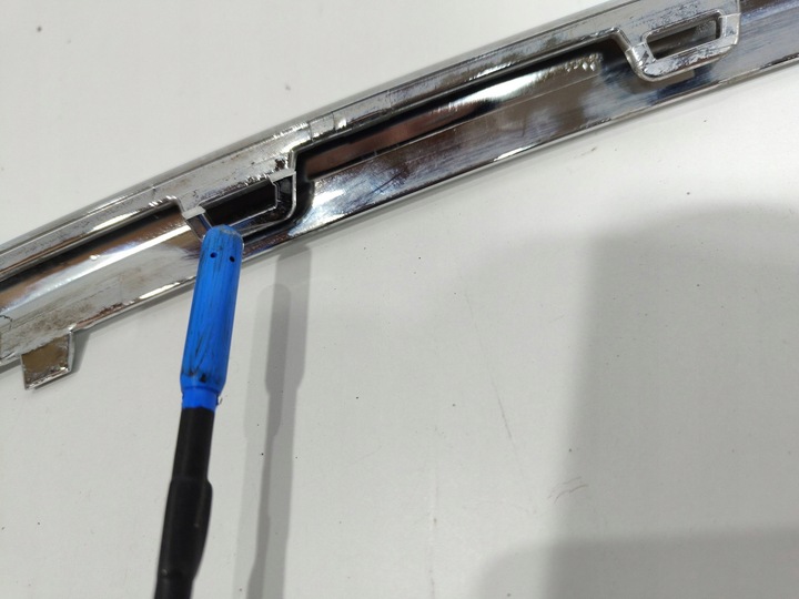 фото №12, Audi a4 b9 хром планка бампера oem 8w0