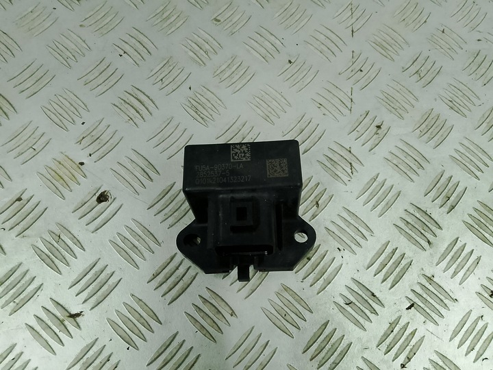 фото №1, Lincoln aviator 2022 чорний label модуль насоса пального fu5a-9d370-la