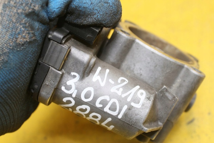 фото №8, Дросельна заслінка cls w219 3.0 cdi a6420900070