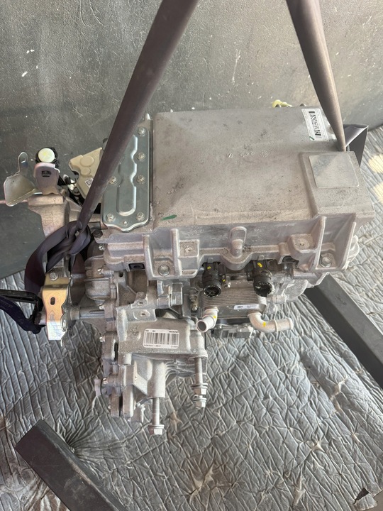 фото №8, Двигун електричний renault megane v e-tech 6am408