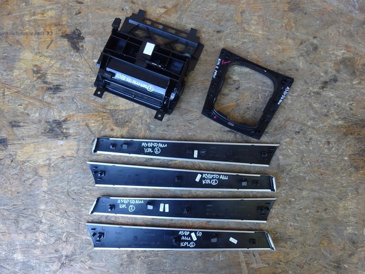 фото №10, Audi a3 8p 8p4 5d sportback планки декоры дверь рамка механическая коробка передач s-line