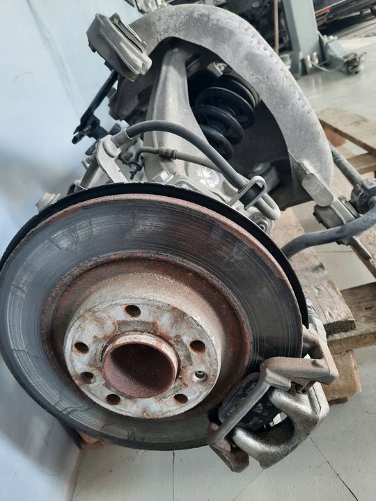 фото №4, Вісь балка підвішування зад citroen ds7