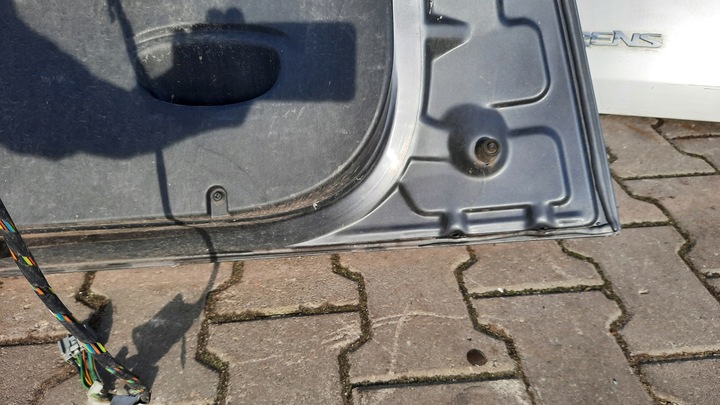 фото №11, Стекло задней крышки ford focus mk1 hb