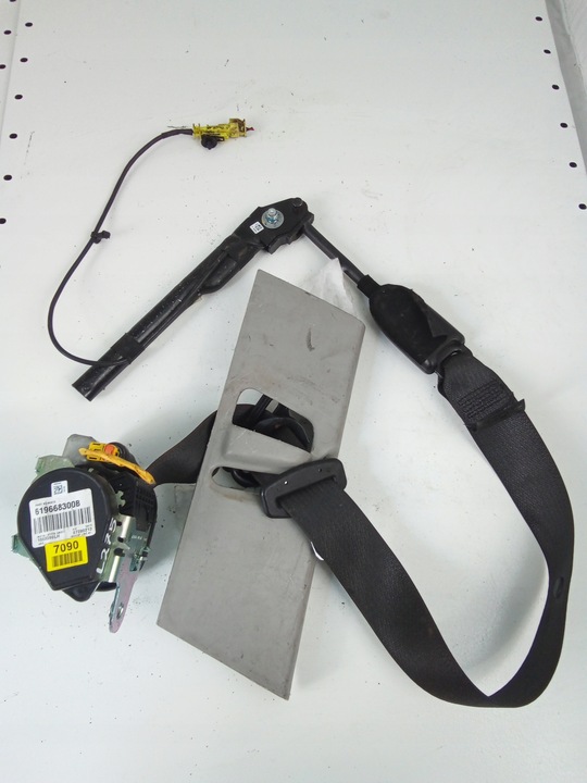 фото №1, L275 pas безопасности левый перед chevrolet orlando 619668300b