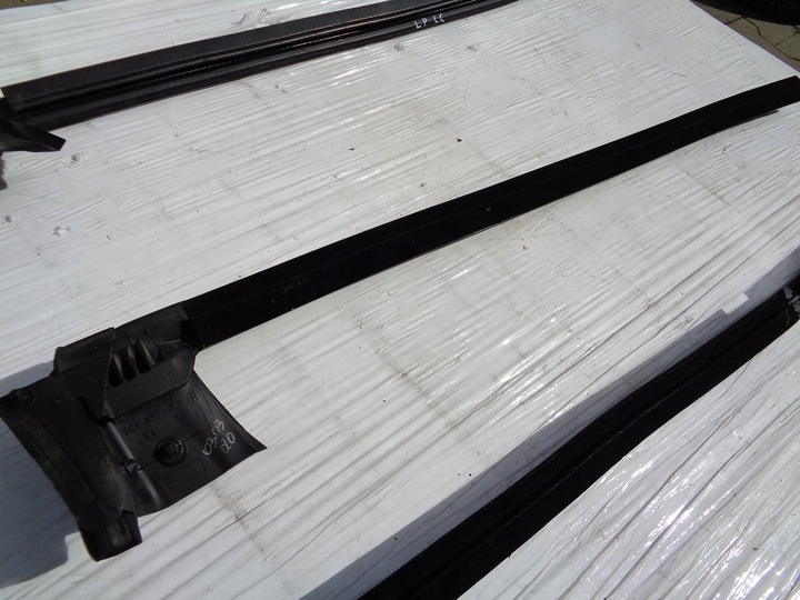 фото №9, Планка накладка з стёкла прокладка vw passat cc